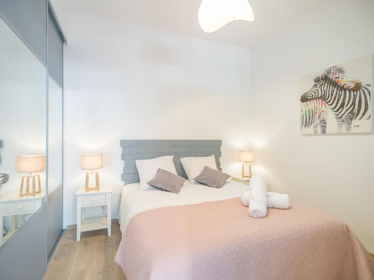 Apartmán Loft Courtalon - Haut Standing - Patio - Parking Prives Troyes Exteriér fotografie